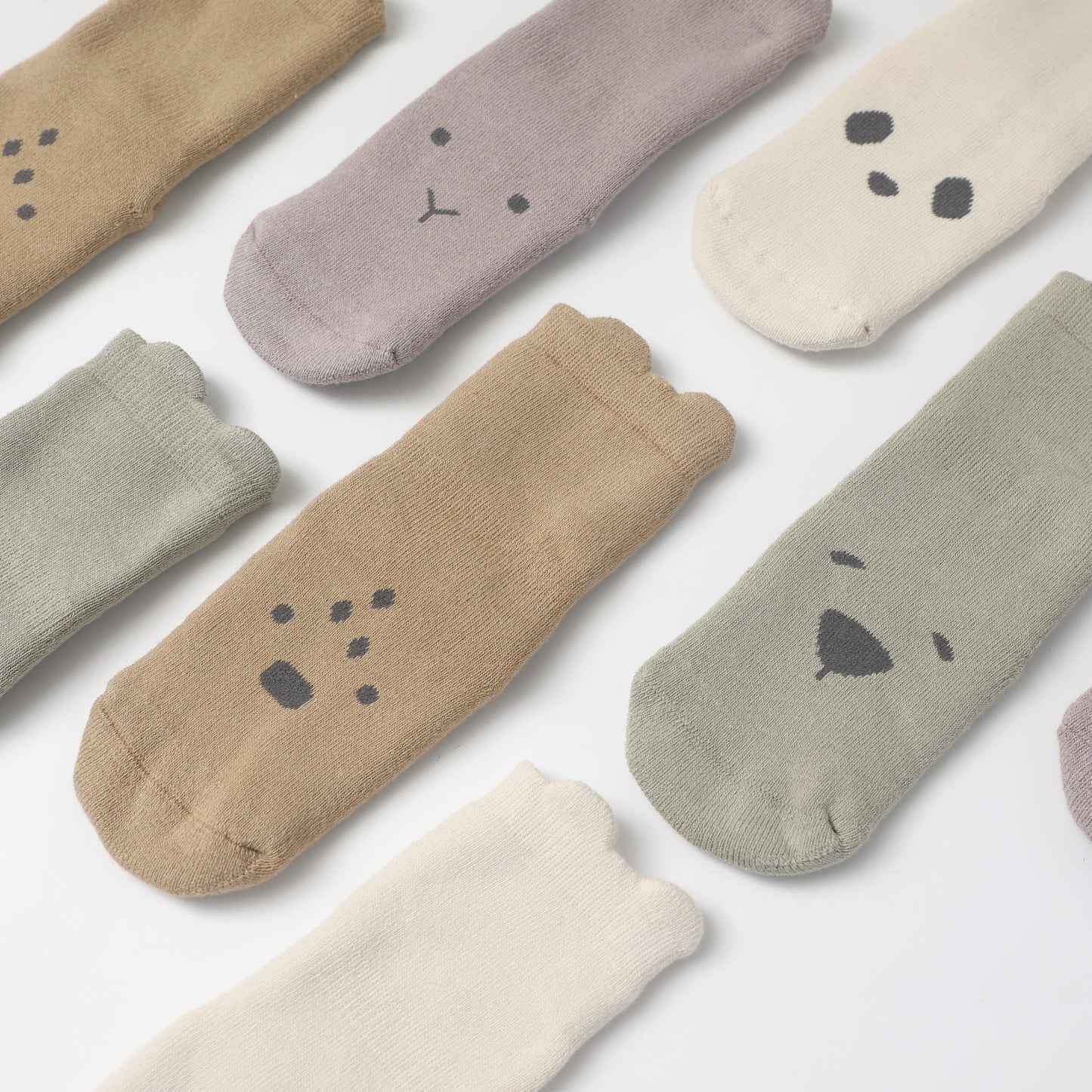 Into The Wild II- Extra Warm- 4 pares de calcetines no deslizantes para bebés y niños pequeños