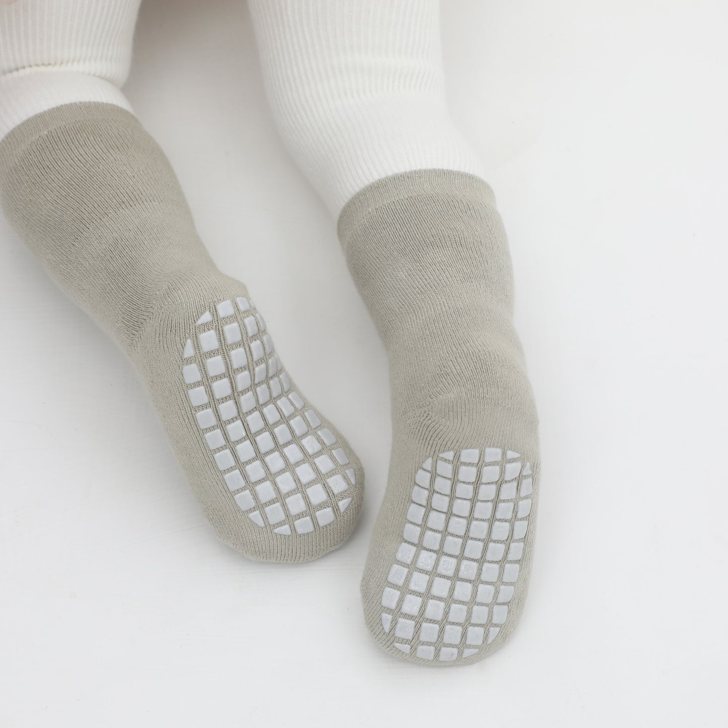Into The Wild II- Extra Warm- 4 pares de calcetines no deslizantes para bebés y niños pequeños