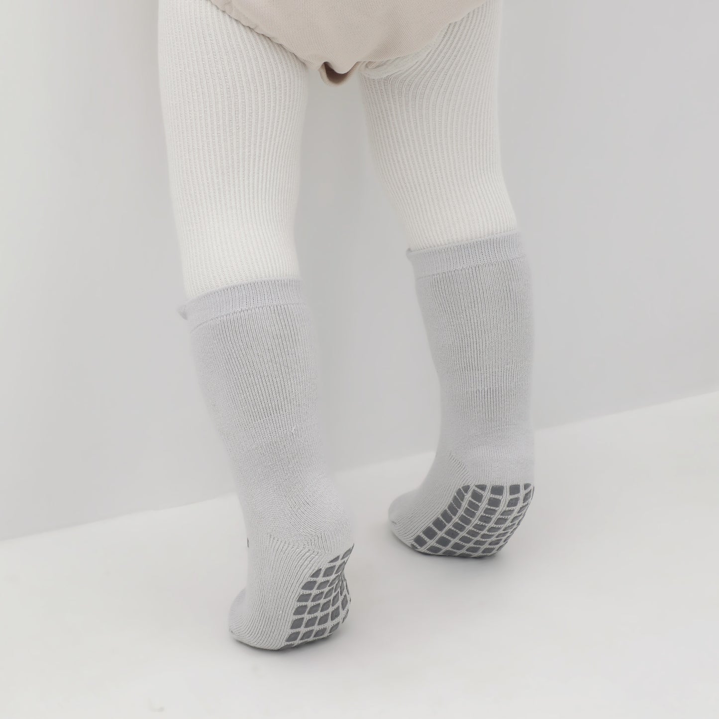 Into The Wild II- Extra Warm- 4 pares de calcetines no deslizantes para bebés y niños pequeños