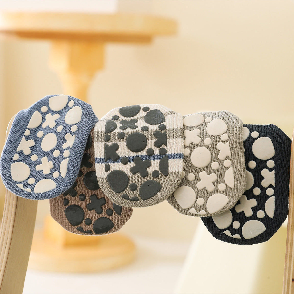 Tic Tac Toe - 5 Pairs of Stay-On Baby & Toddler Non-Slip Socks