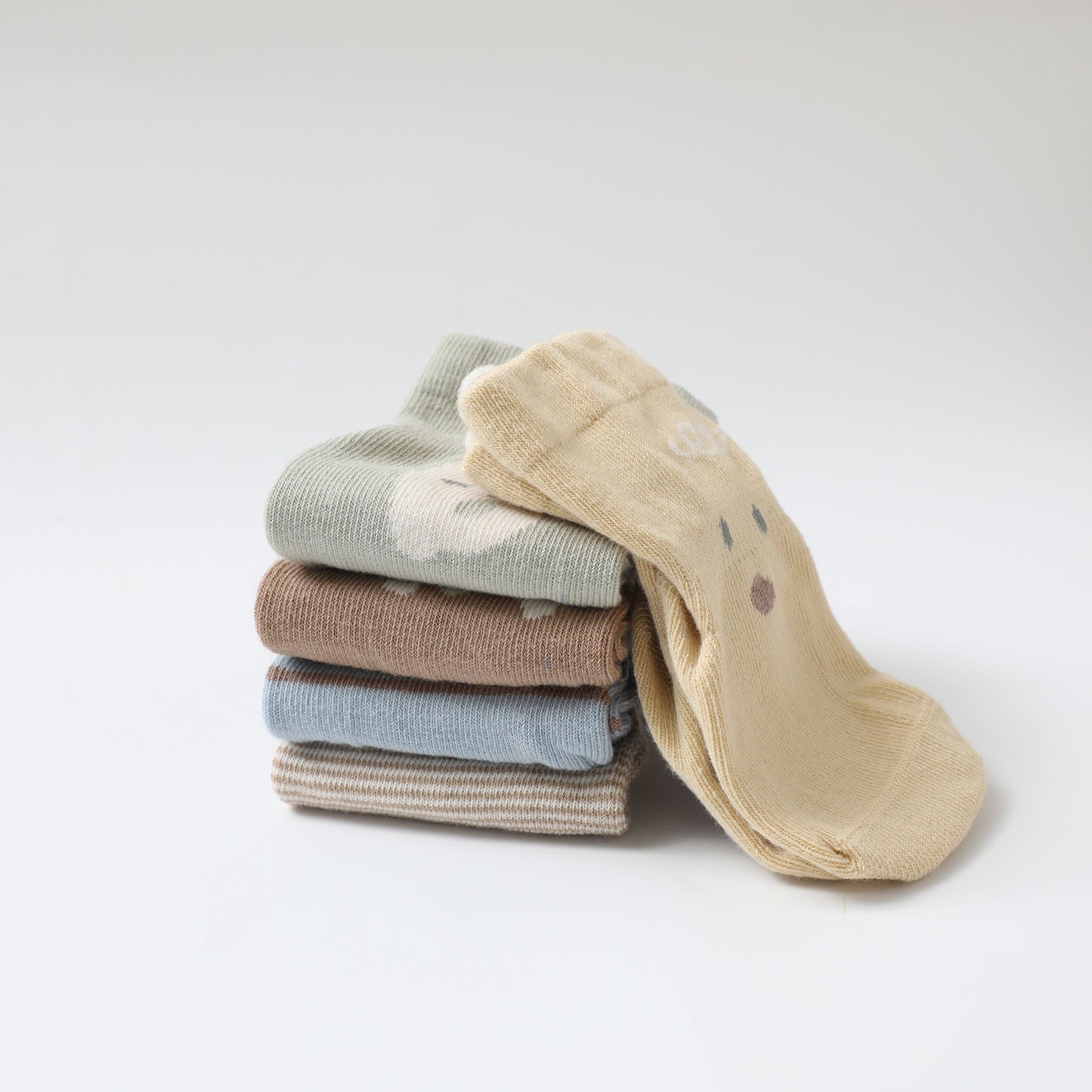 New- Hide & Seek- 5 Pairs of Stay-On Baby & Toddler Non-Slip Socks