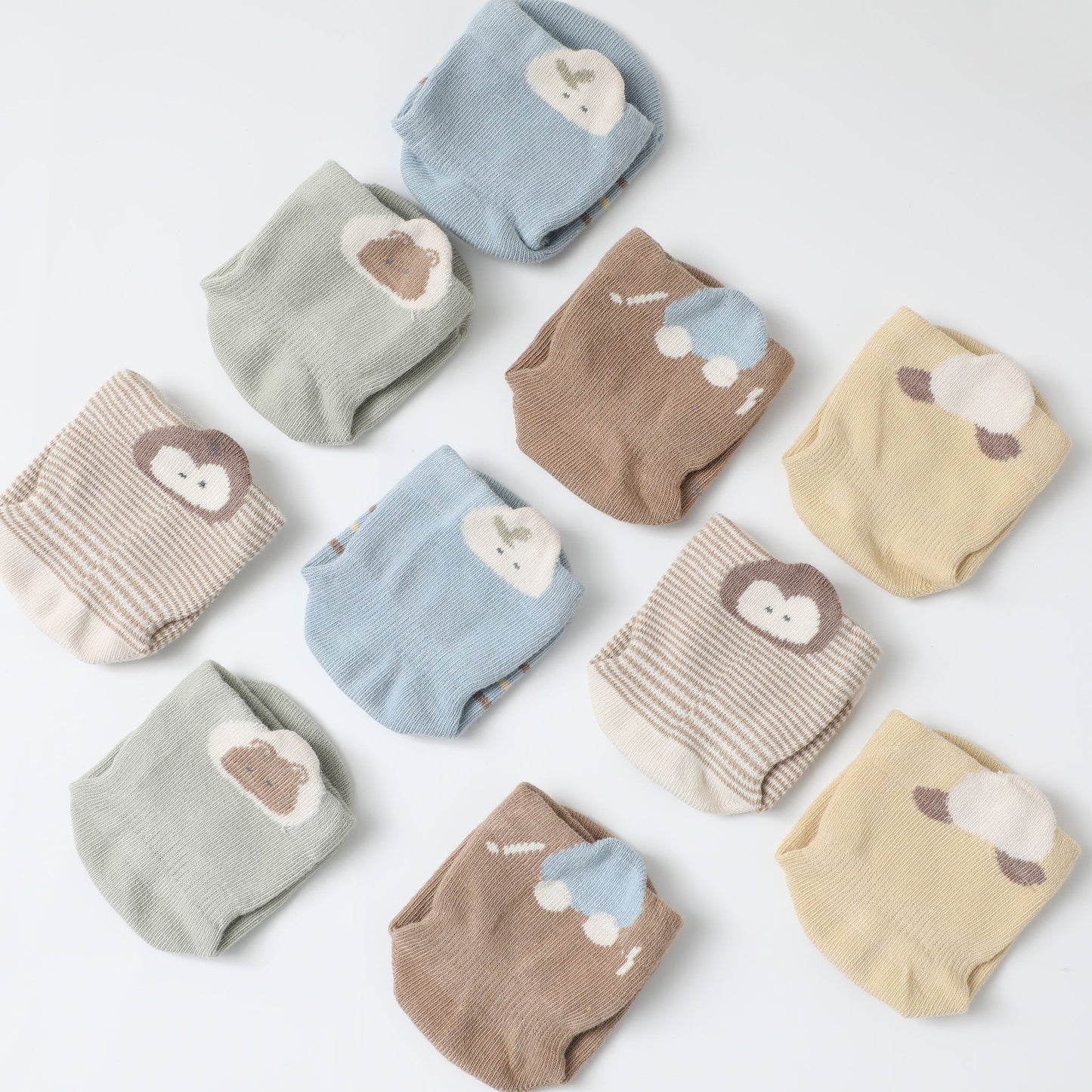 New- Hide & Seek- 5 Pairs of Stay-On Baby & Toddler Non-Slip Socks