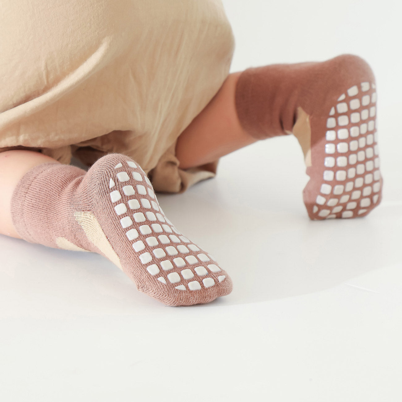 The Countryside- 4 Pairs of Stay-On Baby & Toddler Non-Slip Socks