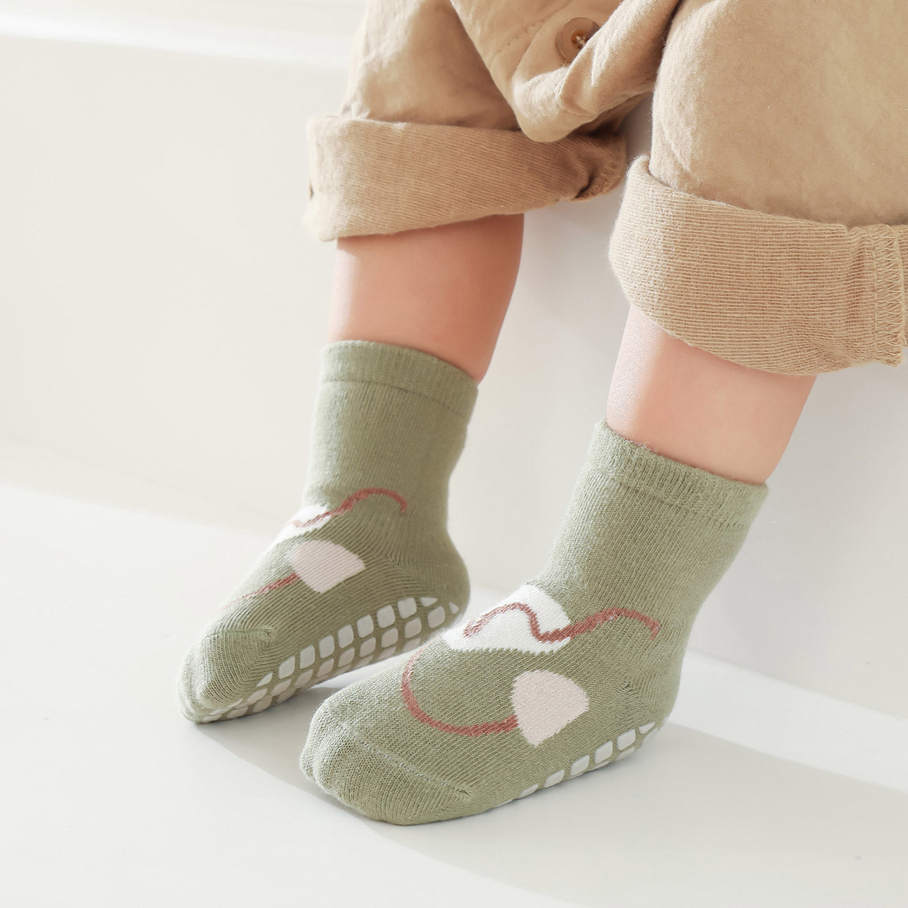 The Countryside- 4 Pairs of Stay-On Baby & Toddler Non-Slip Socks